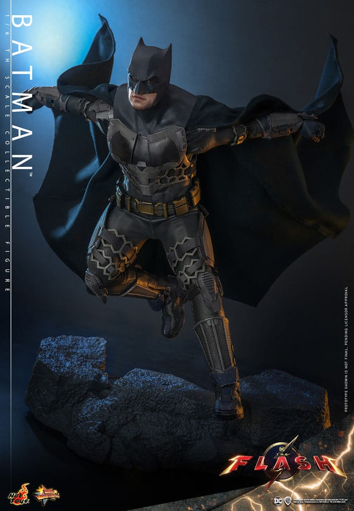 The Flash Movie Masterpiece Action Figure 1/6 Batman 30 cm - immagine 2