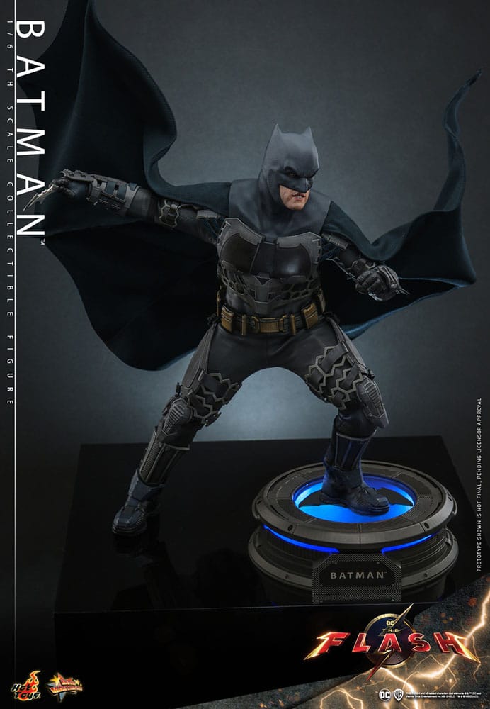 The Flash Movie Masterpiece Action Figure 1/6 Batman 30 cm - immagine 4
