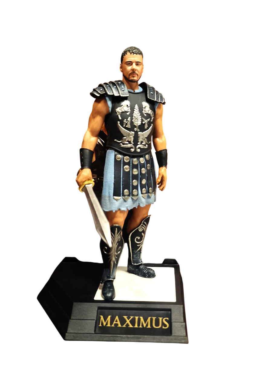 Movie Maniacs Maximus Decimus Meridius Gladiator 6" Posed Figure